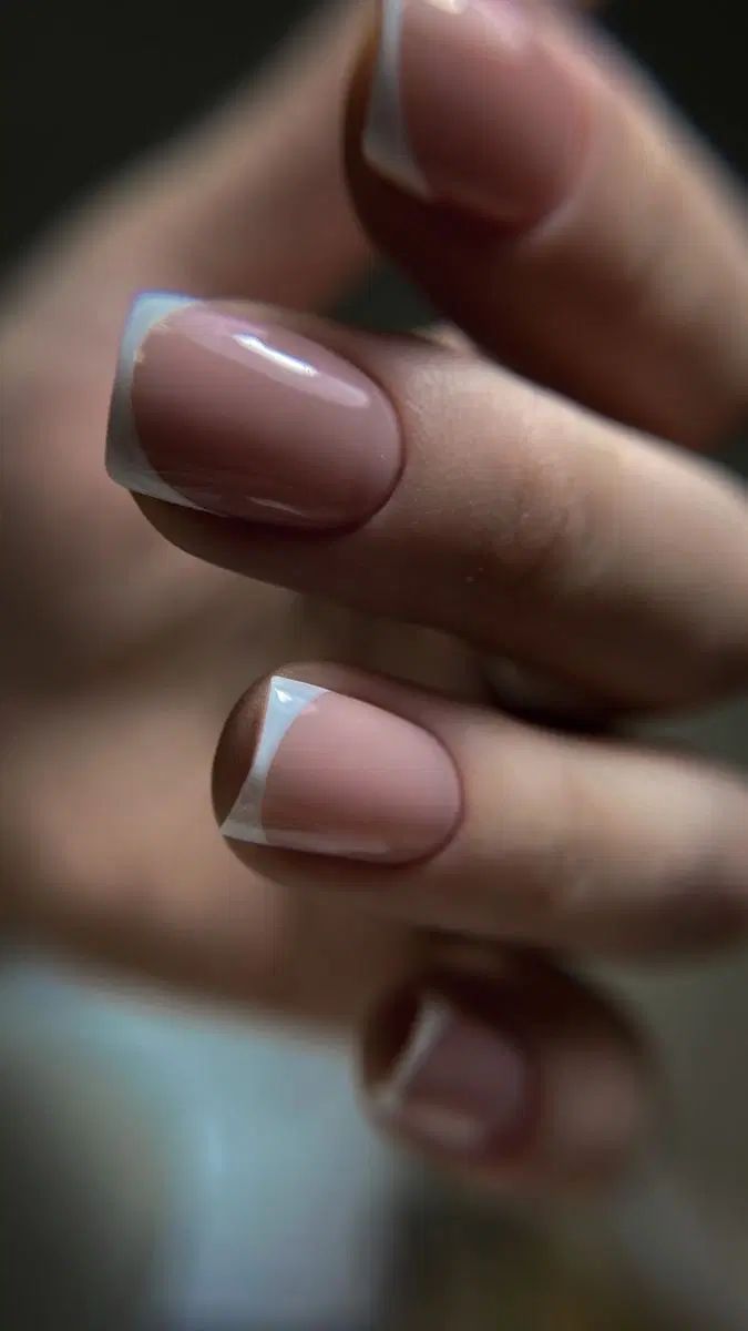 استخدام نیروی ناخن کار حرفه ای میرداماد|استخدام درمانی، زیبایی، بهداشتی|تهران, میرداماد|دیوار