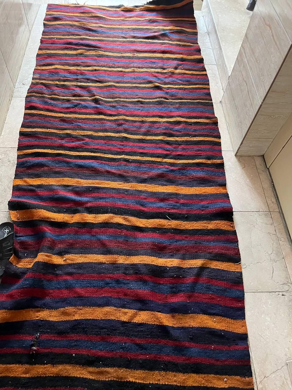 گلیم خوش رنگ|گلیم، جاجیم، گبه|رودهن, |دیوار