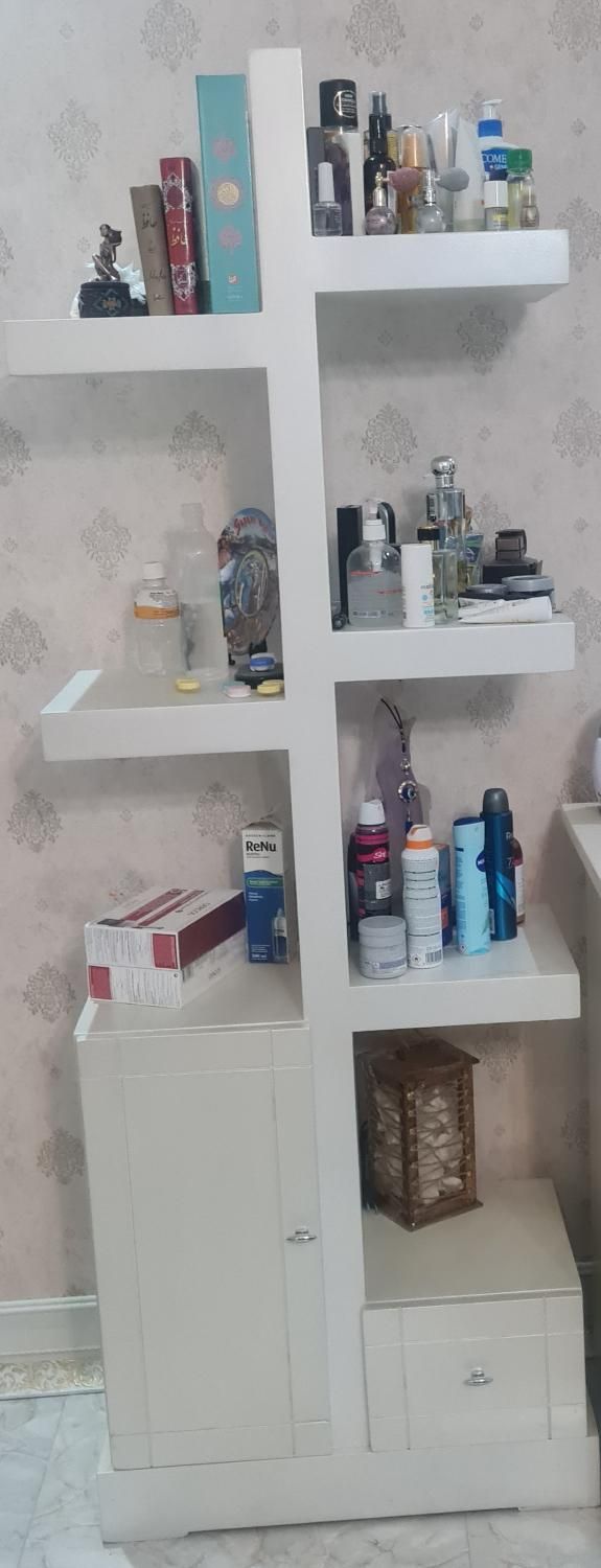 کتابخانه|کتابخانه، شلف، قفسه‌های دیواری|تهران, هفت حوض|دیوار