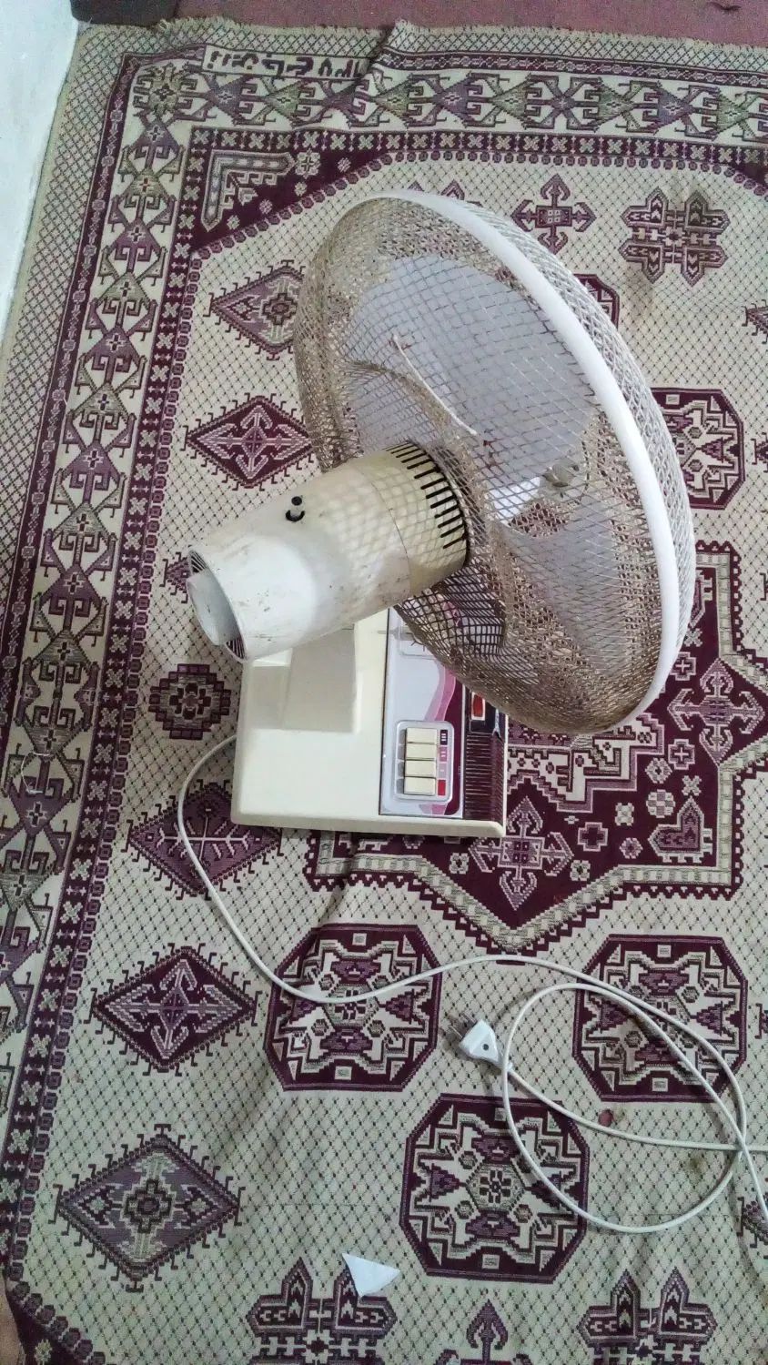 پنکه پارس خزر موتوربزرگ پرقدرت پرتاب بادزیاد|پنکه و تصفیه‌کنندهٔ هوا|قرچک, فردیس|دیوار