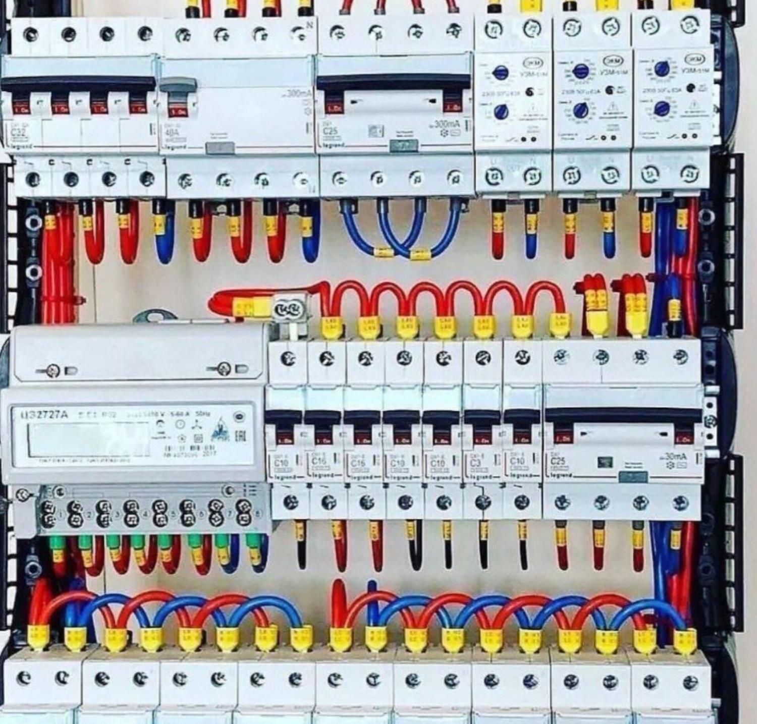 برق کار  ساختمان با کیفیت بالا قیمت پایین|خدمات پیشه و مهارت|تنکابن, |دیوار