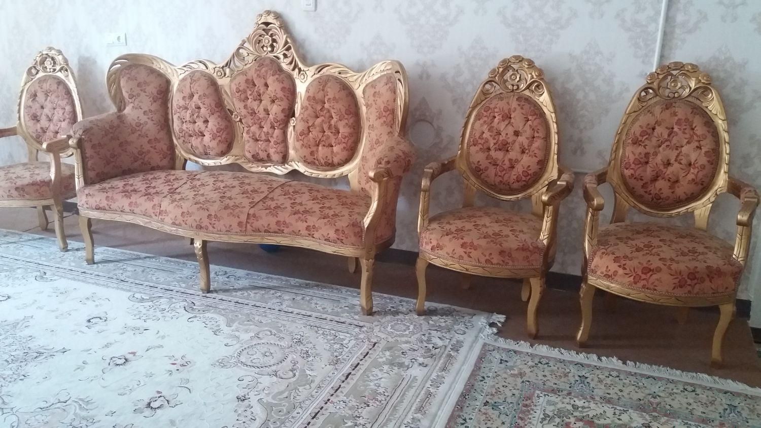 مبل سلطنتی ۹نفره چوبی|مبلمان خانگی و میز عسلی|شیراز, شهرک فرهنگیان|دیوار