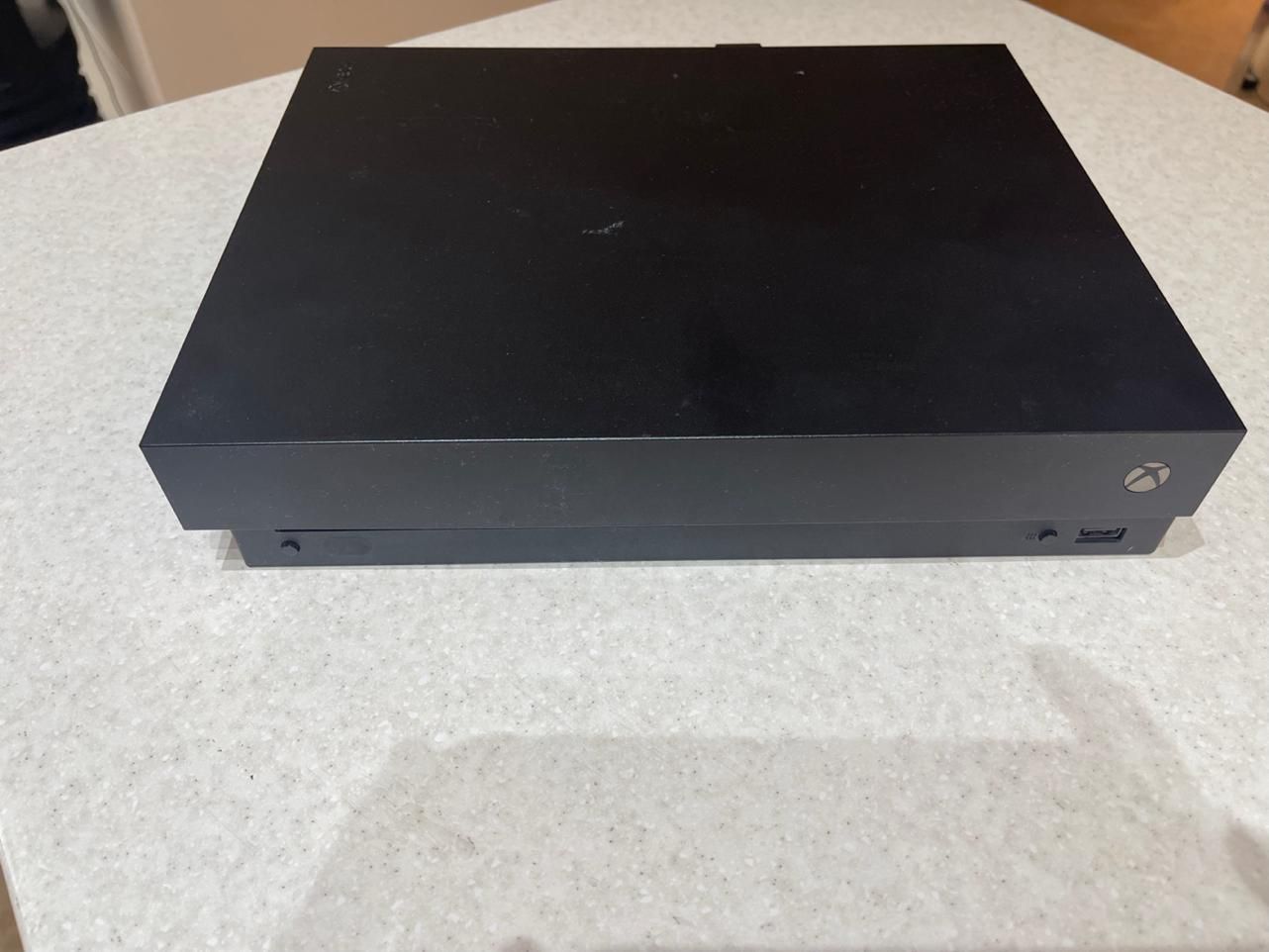 ایکس باکس وان ایکس کیفیت 4k|کنسول، بازی ویدئویی و آنلاین|تهران, سیدخندان|دیوار