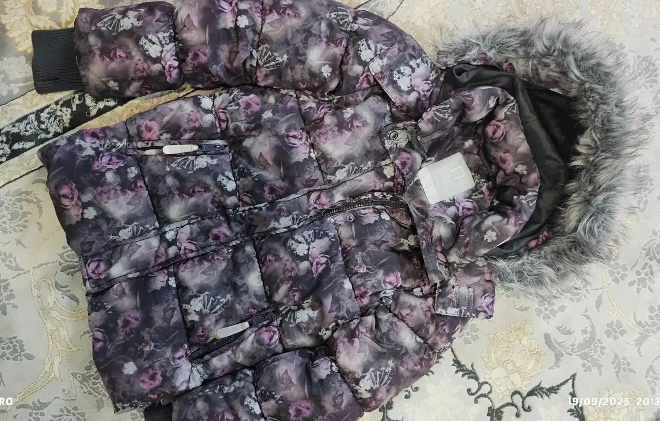 کاپشن مارک مناسب۶تا۸سال|کفش و لباس بچه|کرج, باغستان|دیوار