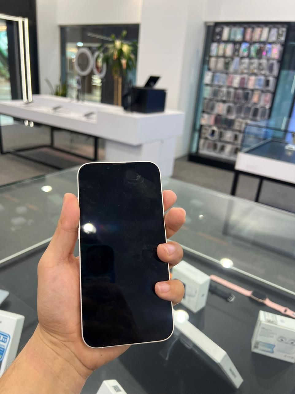اپل iPhone 13 با حافظهٔ ۱۲۸ گیگابایت اقساط|موبایل|مشهد, فردوسی|دیوار