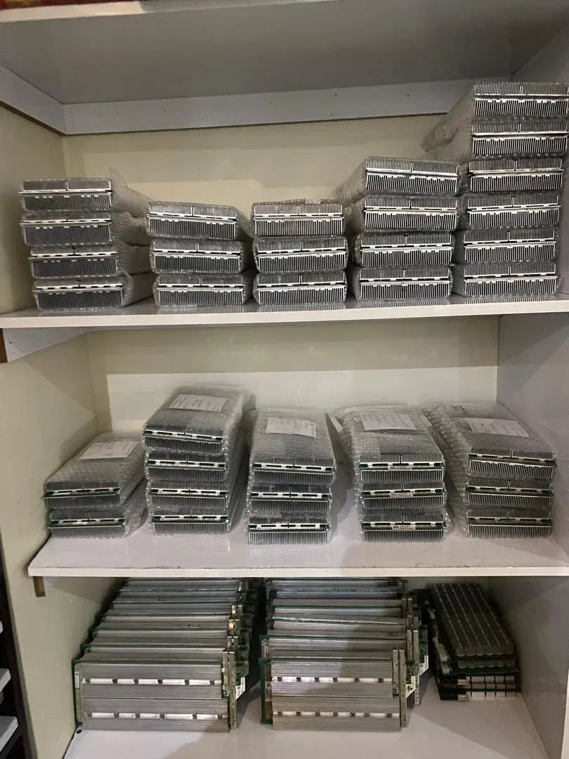 هشبرد Whatsminer M32|قطعات و لوازم جانبی رایانه|تهران, بهجت‌آباد|دیوار