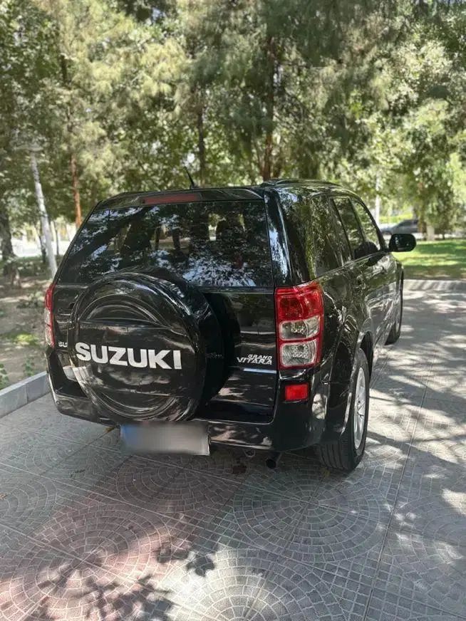 سوزوکی گرند ویتارا وارداتی اتوماتیک 2400cc فوری|خودرو سواری و وانت|تهران, فاطمی|دیوار