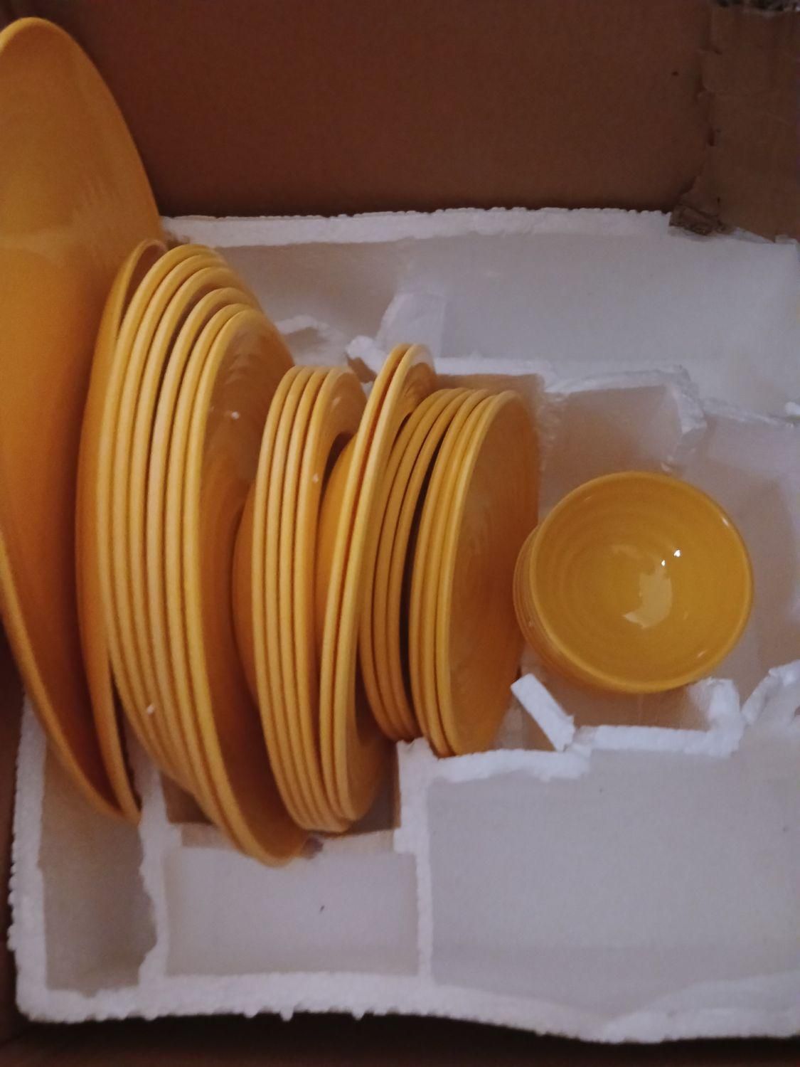 ملامین رنگی|ظروف سرو و پذیرایی|شیراز, شاهچراغ|دیوار