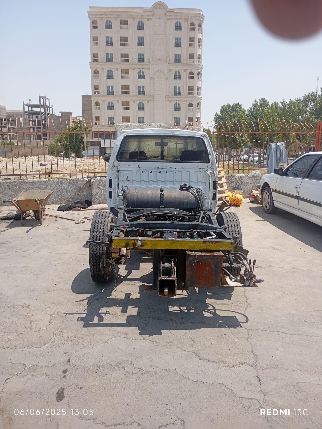 نیسان یدک کش|خودرو سواری و وانت|تهران, سعیدآباد|دیوار