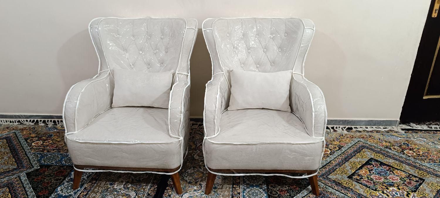 دوخت کاور پارچه ای وطلقی برای انواع مبل و صندلی|مبلمان خانگی و میز عسلی|دهلران, |دیوار