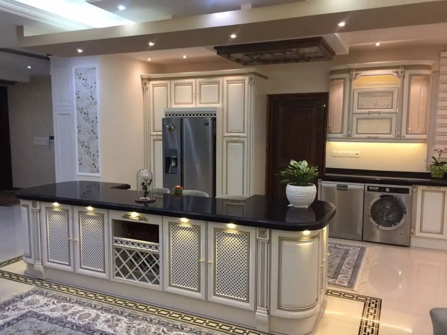 ساخت ونصاب کابینت کمددیواری نو دست دوم پارکت قرنیز|خدمات پیشه و مهارت|کرج, شهرک بنفشه|دیوار