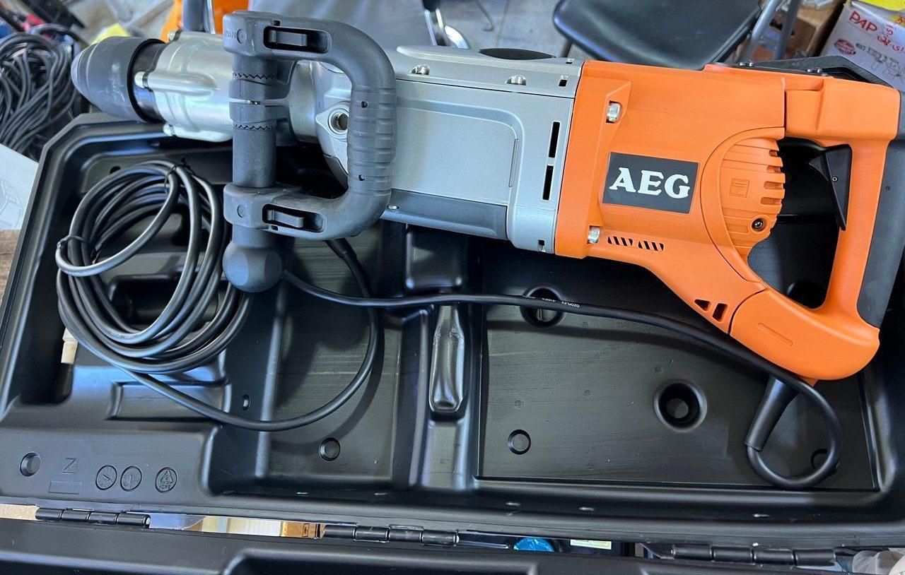 هیلتی چکش تخریب 11 کیلویی AEG|ابزارآلات|قزوین, |دیوار