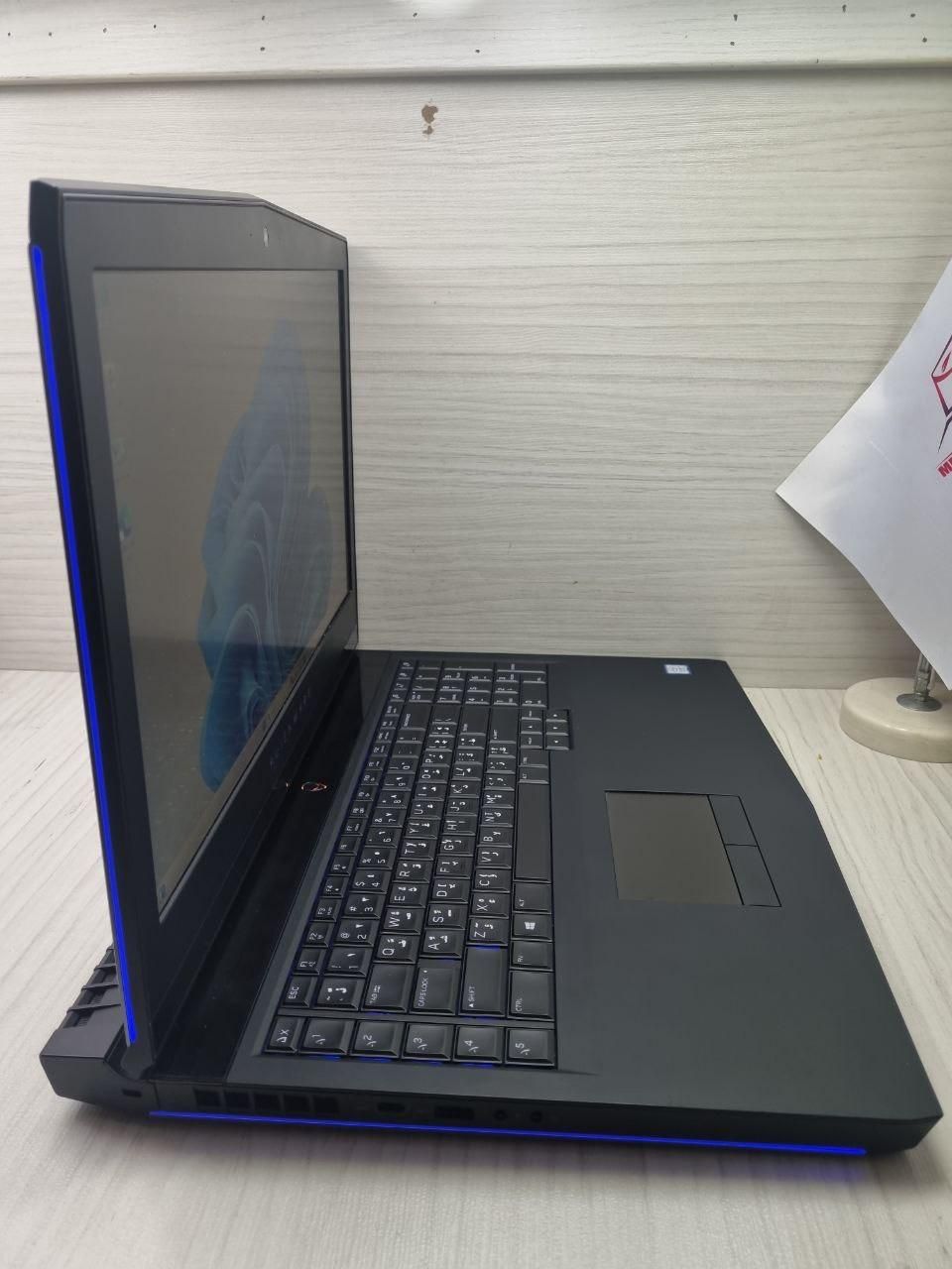 گیمینگ دنیا Dell Alienware 17 i7 رم۳۲ گرافیک۸|رایانه همراه|تهران, باغ فیض|دیوار