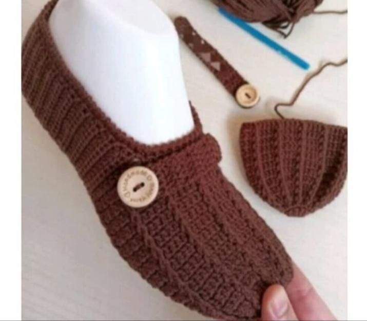 جوراب پاپوش روفرشی مردانه زنانه بچه گانه دستبافت|لباس|رباط‌کریم, رباط‌کریم|دیوار