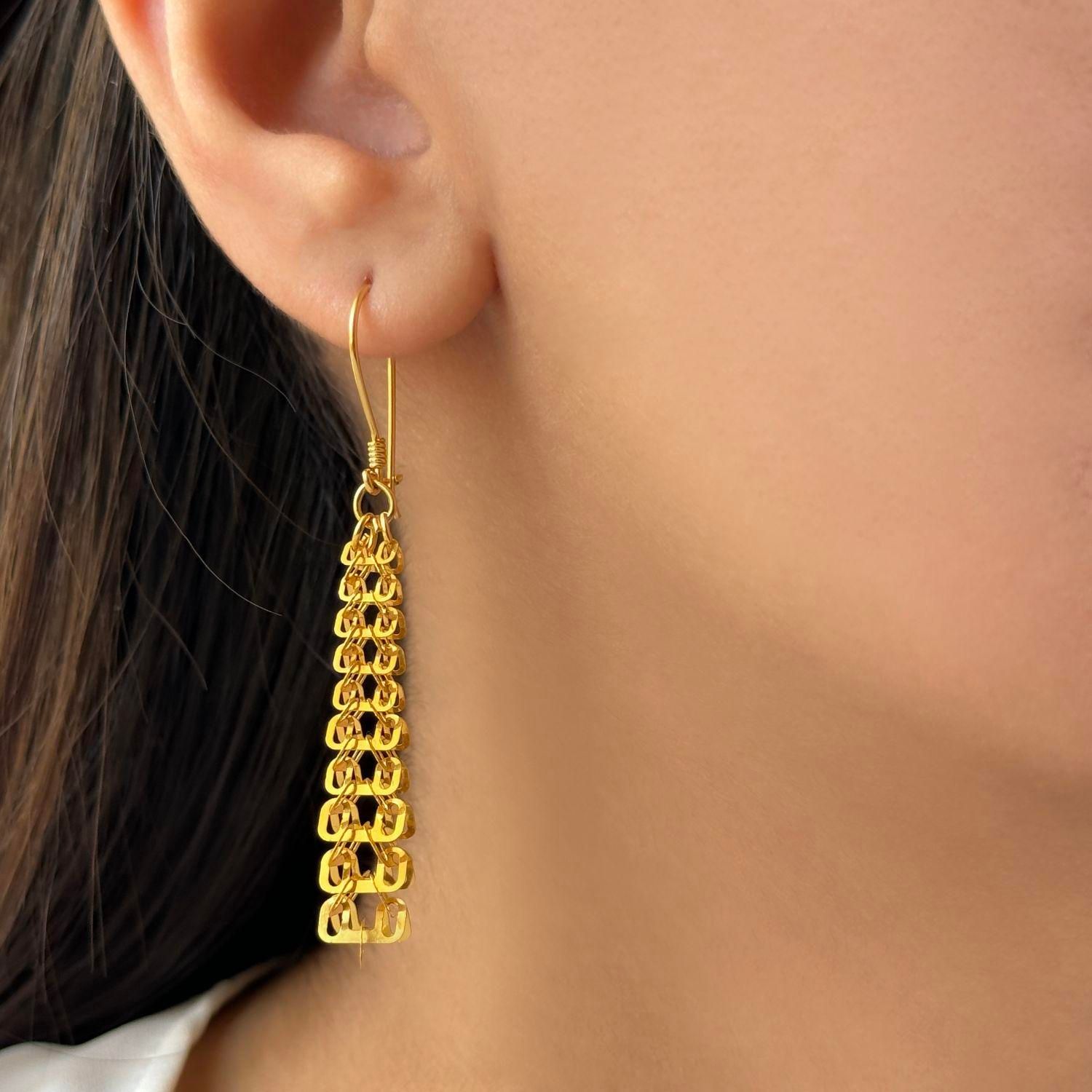 گوشواره آویز|جواهرات|یزد, |دیوار