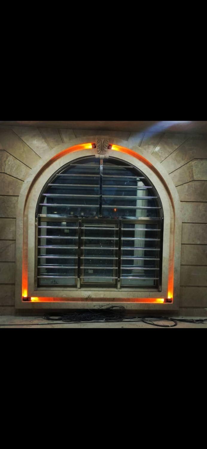 نصب نرده استیل وفروش عمده برای همکاران،|خدمات پیشه و مهارت|بوشهر, |دیوار