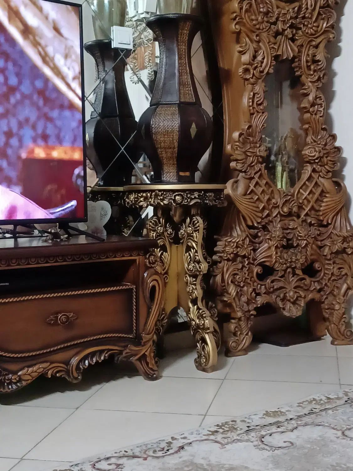 میز ،میز کنار مبلی ، میز کنار سالنی ،با گلدان|مبلمان خانگی و میز عسلی|تهران, خانی‌آباد|دیوار