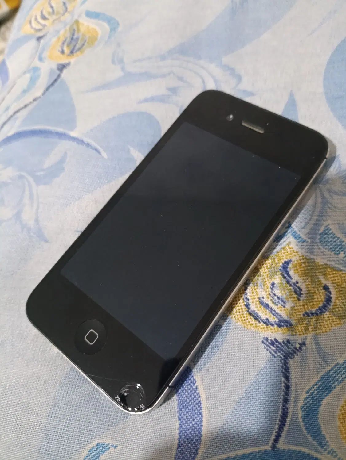 اپل iPhone 4s با حافظهٔ ۱۶ گیگابایت|موبایل|مشهد, طلاب|دیوار