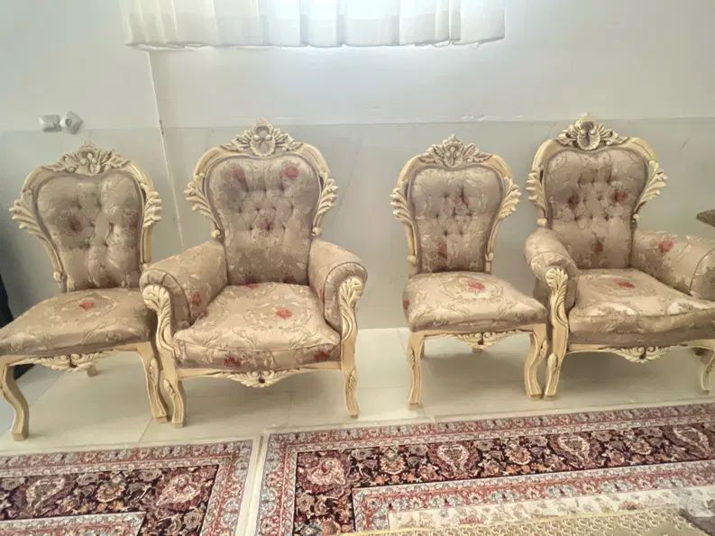 مبل  نه نفره استیل دست دوم بسیار خوشگل و خوش دکور|مبلمان خانگی و میز عسلی|یزد, |دیوار