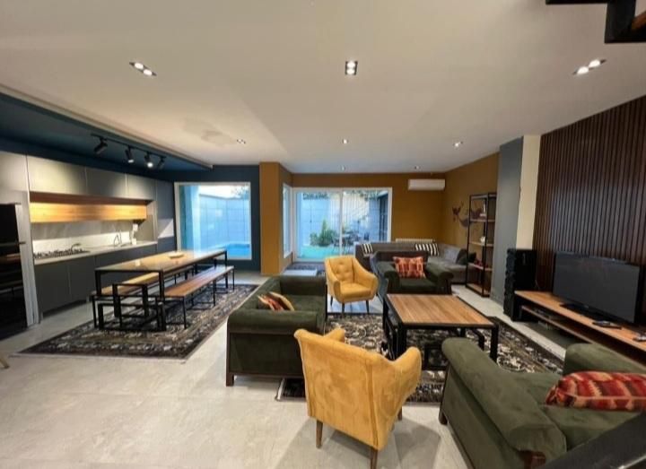 سوییت تکخواب همکف داخل شهرک برند(ایزدشهر)نور|اجارهٔ کوتاه‌مدت آپارتمان و سوئیت|محمودآباد, |دیوار