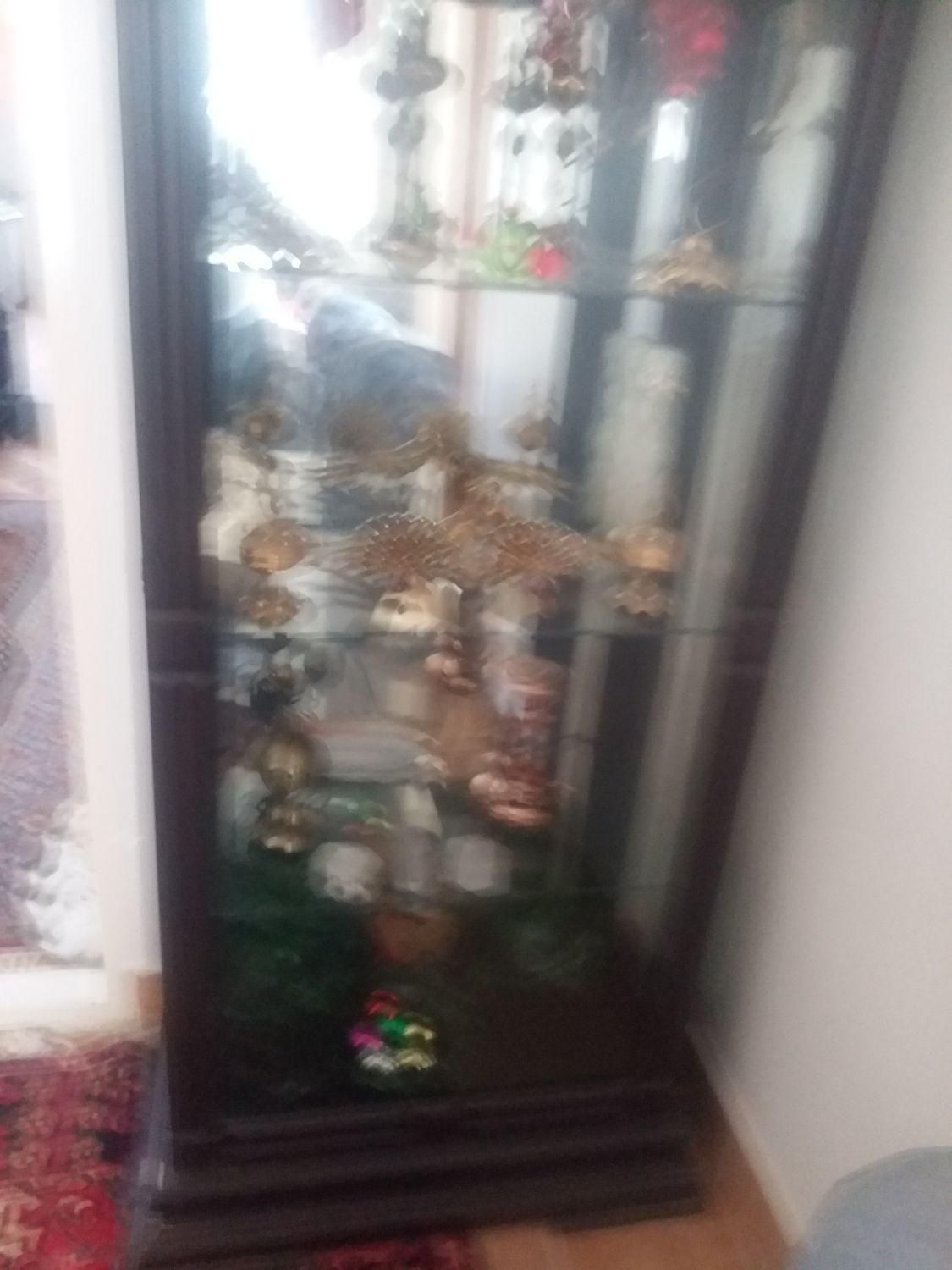 فروش بوفه چوبی ار تفاع ۲متر طول 77عرض43|بوفه، ویترین، کنسول|تبریز, |دیوار