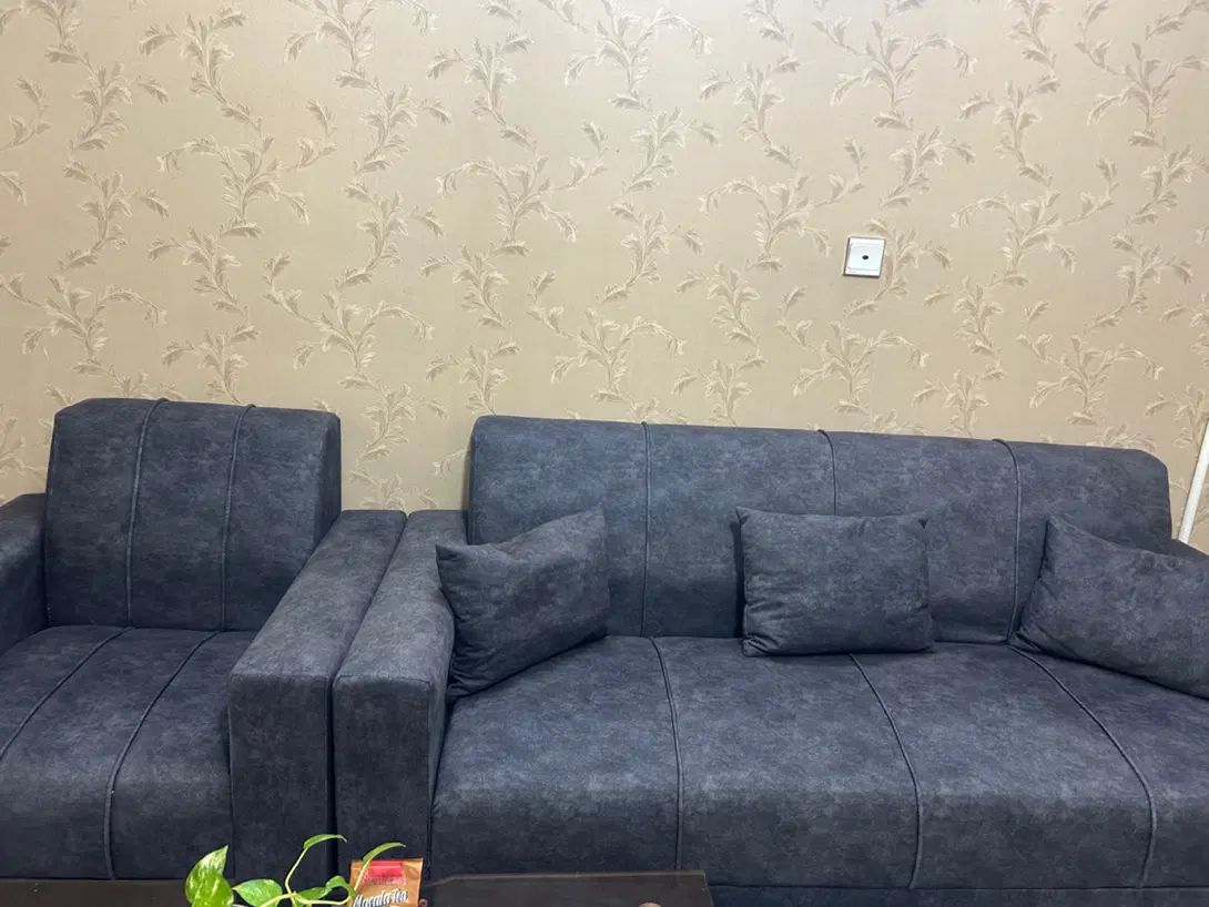 مبل ۷ نفره شیک در حد نو|مبلمان خانگی و میز عسلی|مشهد, کوثر|دیوار