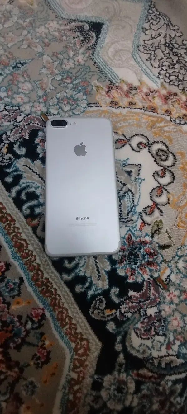 اپل iPhone 7 Plus با حافظهٔ ۳۲ گیگابایت|موبایل|تهران, کیانشهر|دیوار