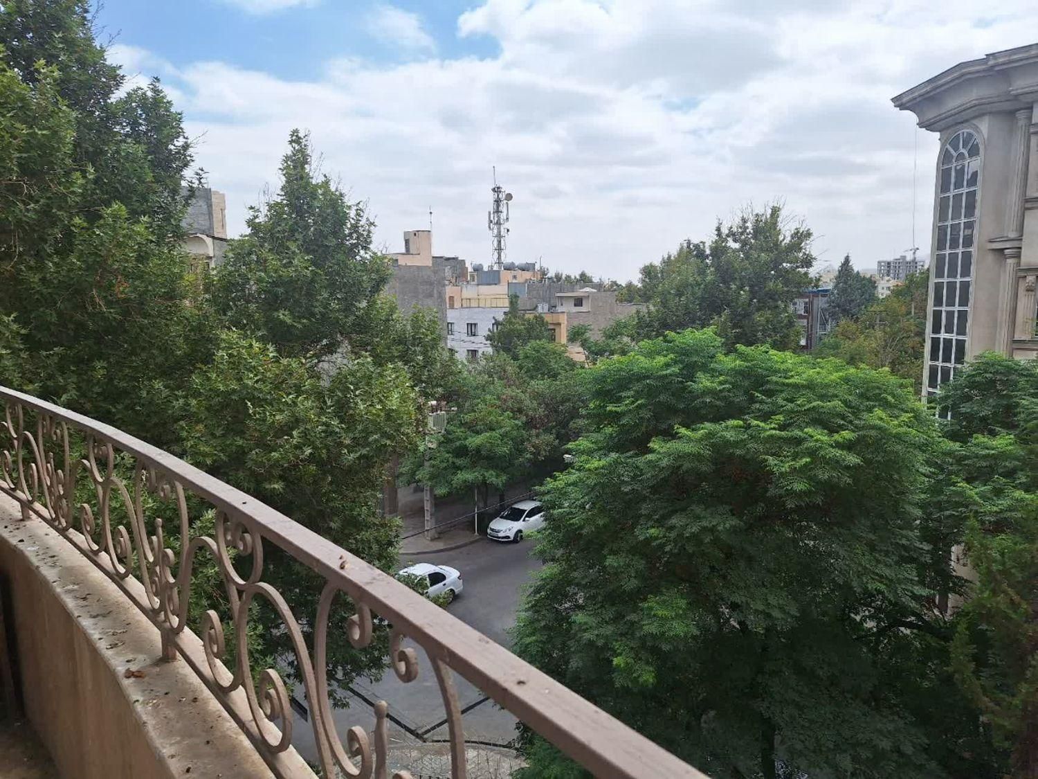 ویلایی ۲۲۵ متری / ۴ واحد مستقل / مناسب ساخت|فروش خانه و ویلا|مشهد, آبکوه|دیوار