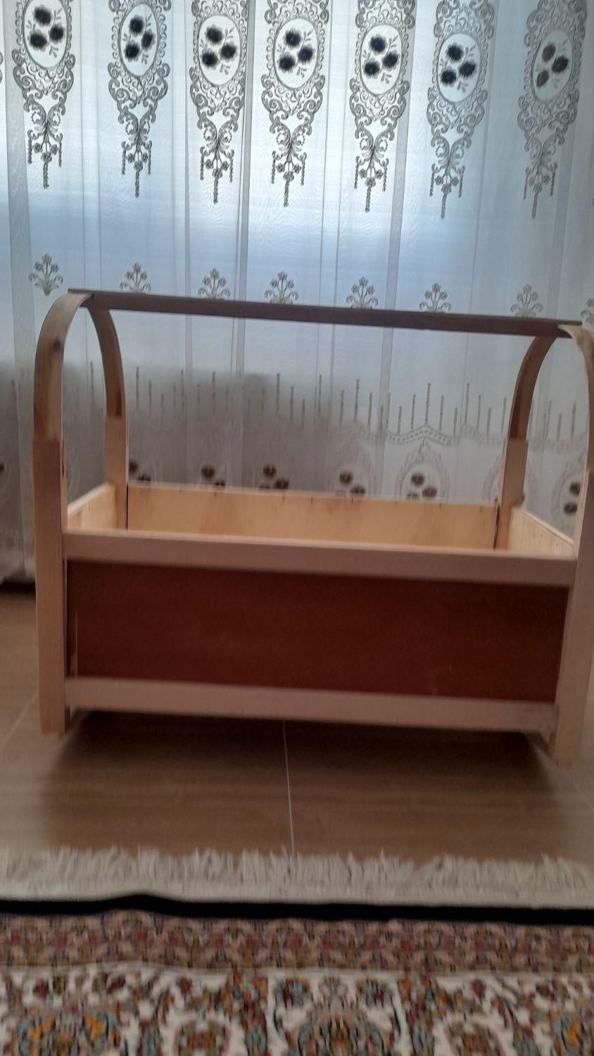 گهواره چوبی|اسباب و اثاث بچه|اردبیل, |دیوار