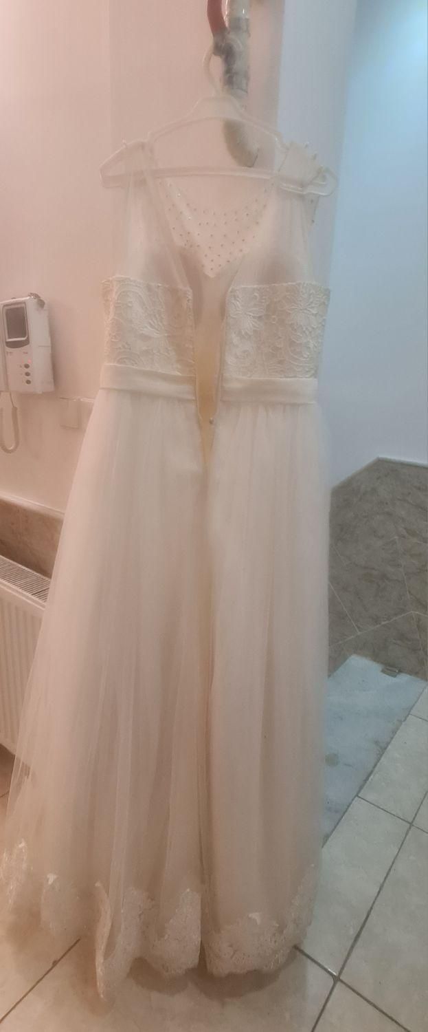 لباس نامزدی و عقد|لباس|کاشان, صنعت|دیوار