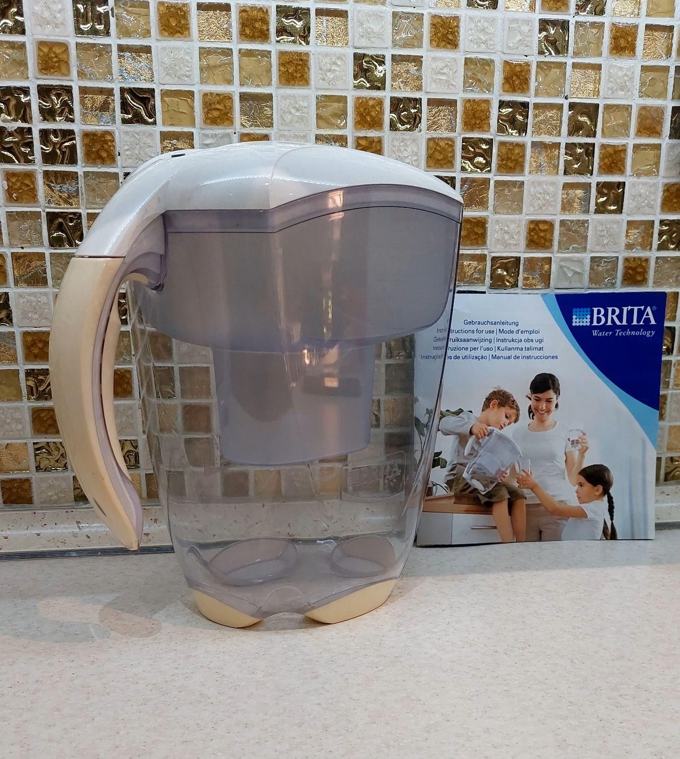 پارچ تصویه آب BRITA آلمانی|آب‌سردکن و تصفیه آب|تهران, قیطریه|دیوار