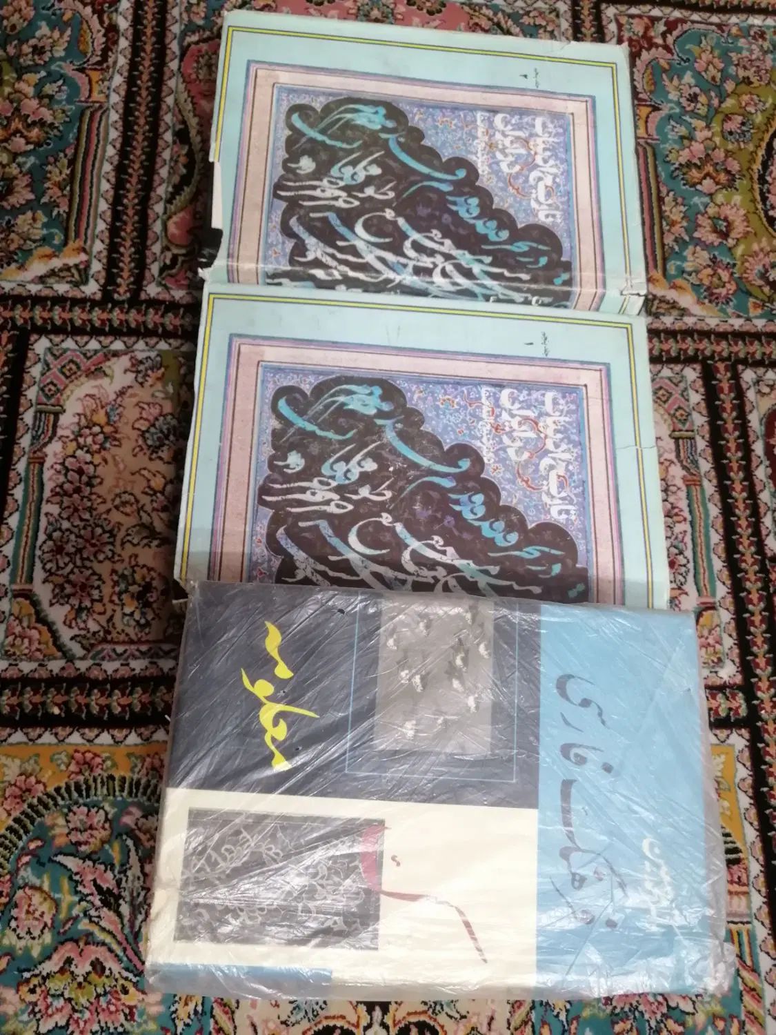 تاریخ ادبیات ایران|کتابخانه، شلف، قفسه‌های دیواری|تهران, نیروی هوایی (پیروزی)|دیوار