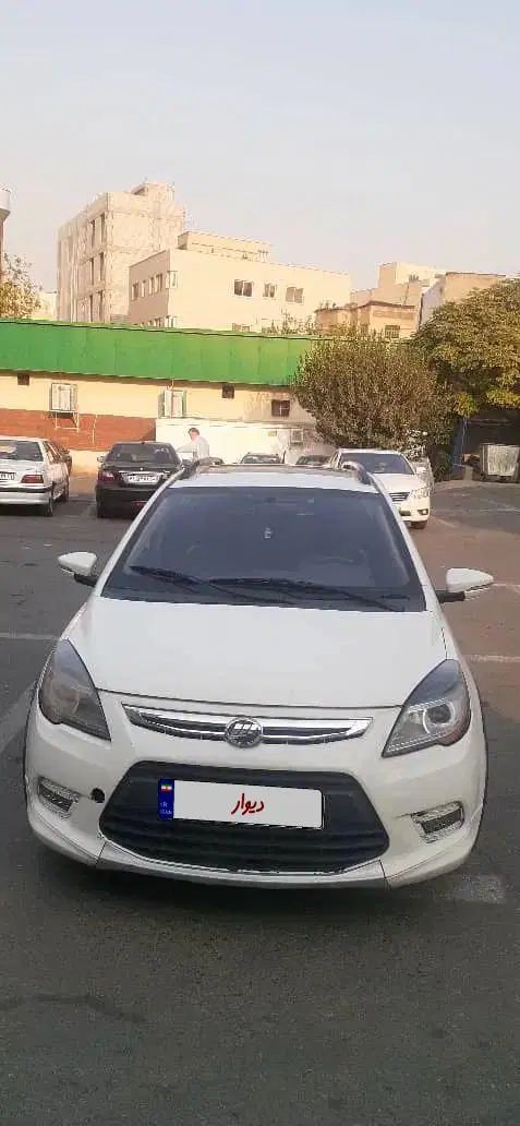 لیفان x50 فروش یا معاوضه با دنده اتومات|خودرو سواری و وانت|تهران, عباس‌آباد|دیوار