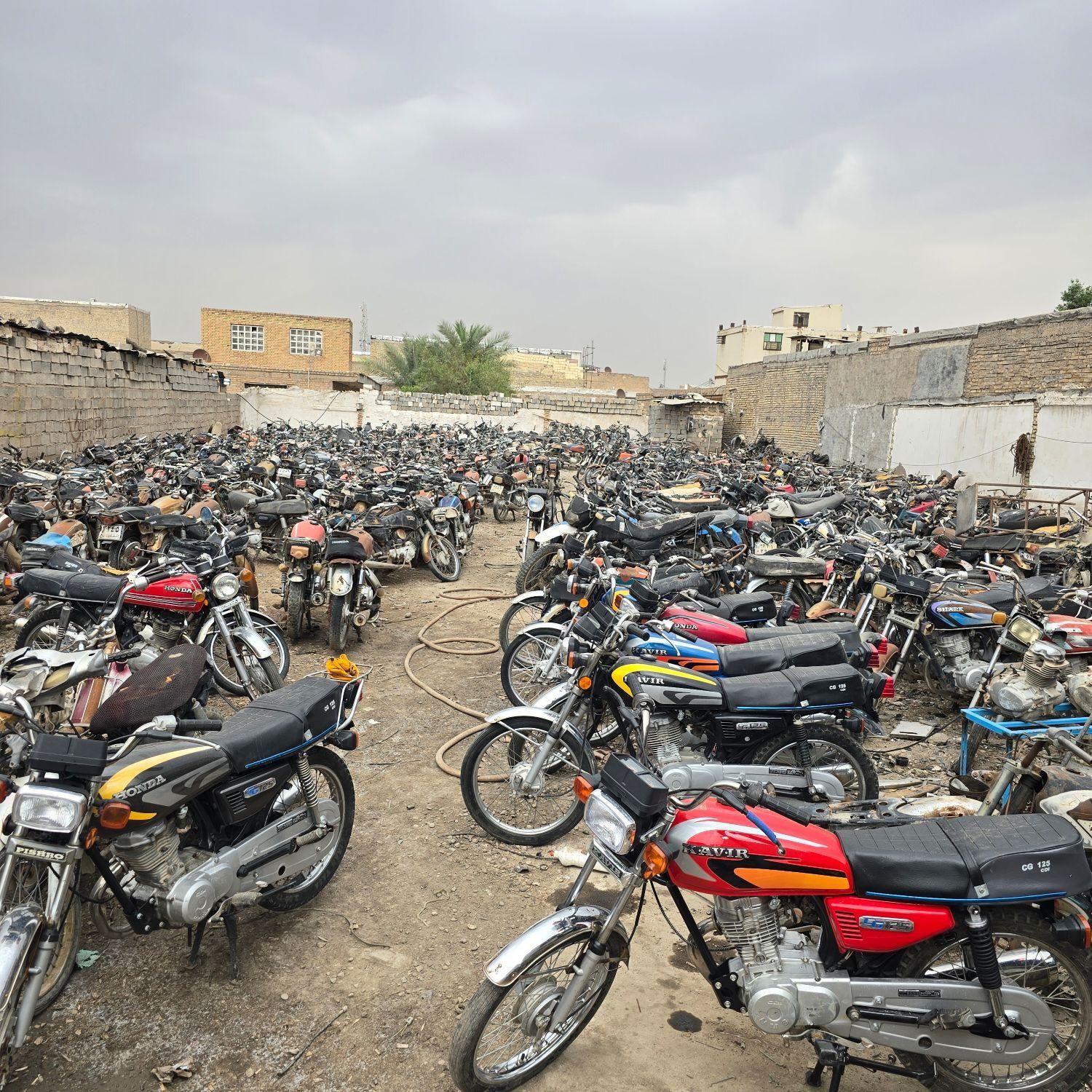 موتور پارکینگی اوراقی با برگ معتبر|موتورسیکلت|اهواز, کوی علوی|دیوار