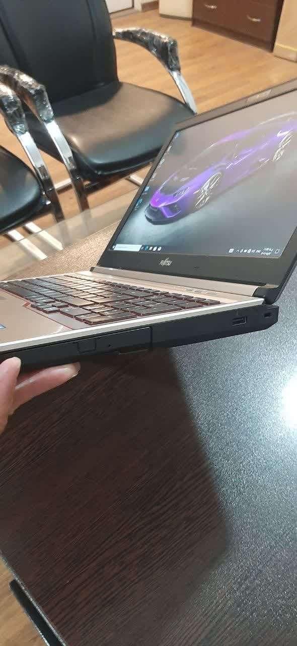 FUJITSU با گرافیک کوآدرو مخصوص رندرینگ|رایانه همراه|تهران, میدان ولیعصر|دیوار