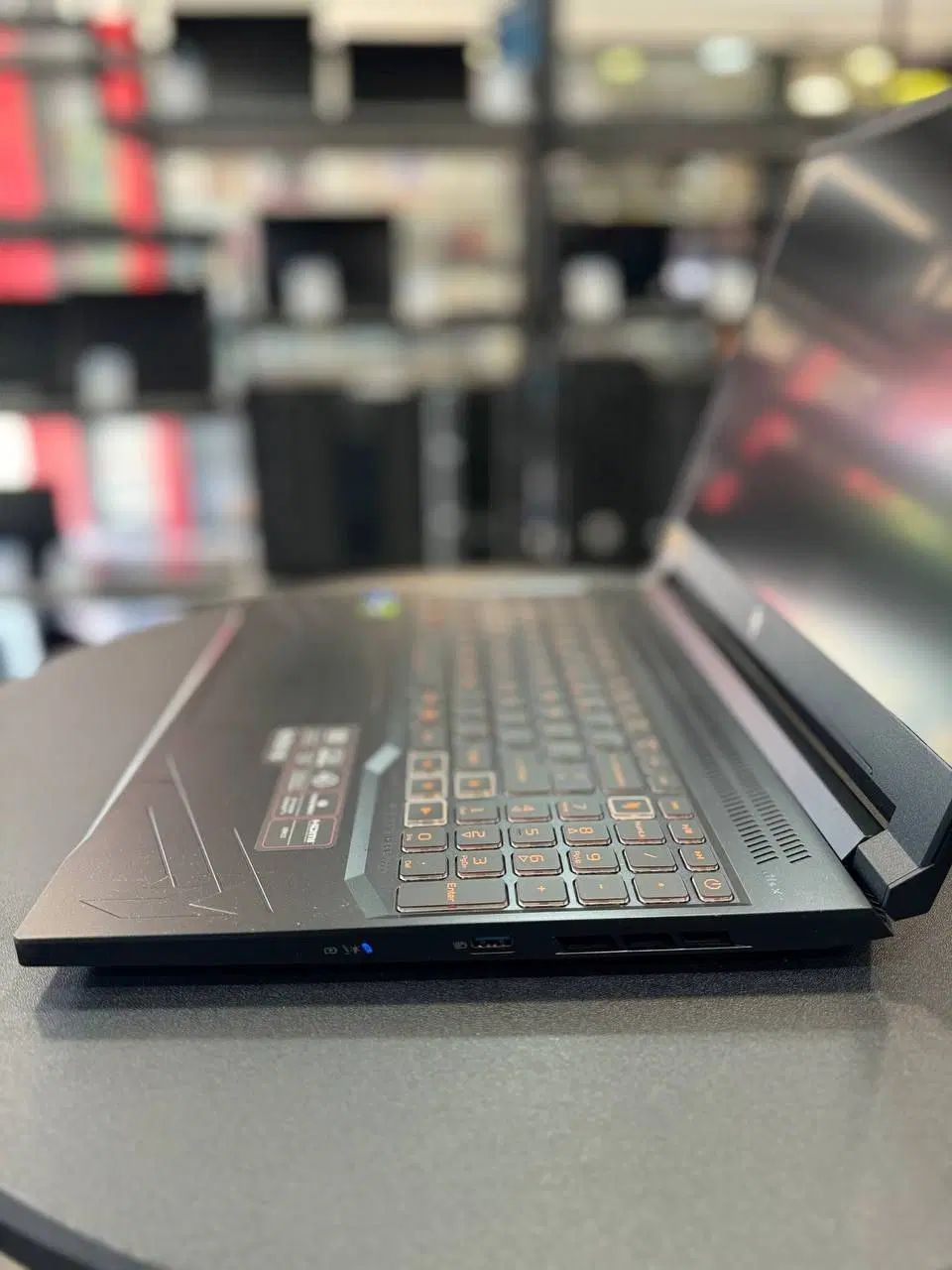 لپ‌تاپ گیمینگ Acer Nitro V 16 غول قدرت و سرعت|رایانه همراه|مشهد, ارشاد|دیوار
