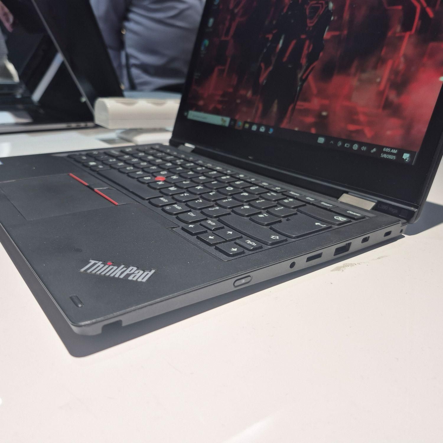 لپتاپ لمسی Lenovo yoga باقلم نسل 8 تبلتشو گارانتی|رایانه همراه|تهران, میرداماد|دیوار