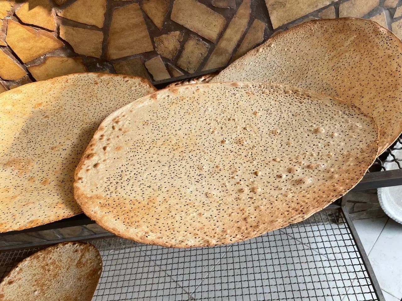 نان خشک سنتی(سبوس‌دار)،نان جو|خوردنی و آشامیدنی|تهران, تجریش|دیوار