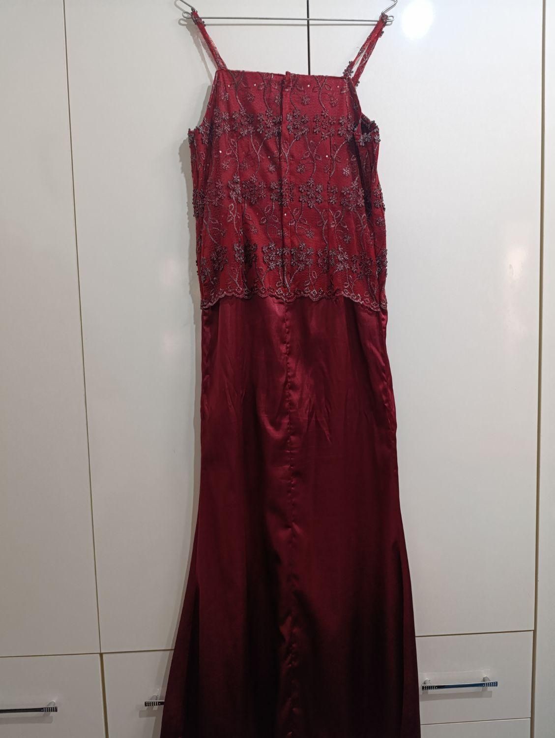 لباسها همه سالم|لباس|نیشابور, مسکن مهر نور|دیوار