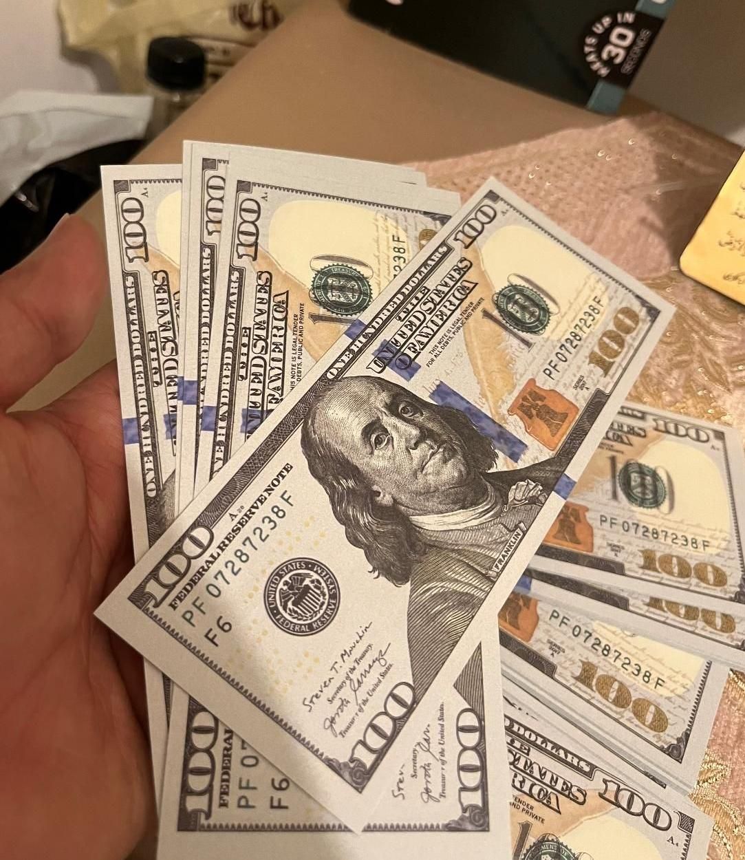 دلار تزیینی مشابه اصلی سینمایی|کلکسیون سکه، تمبر، اسکناس|تهران, بازار|دیوار