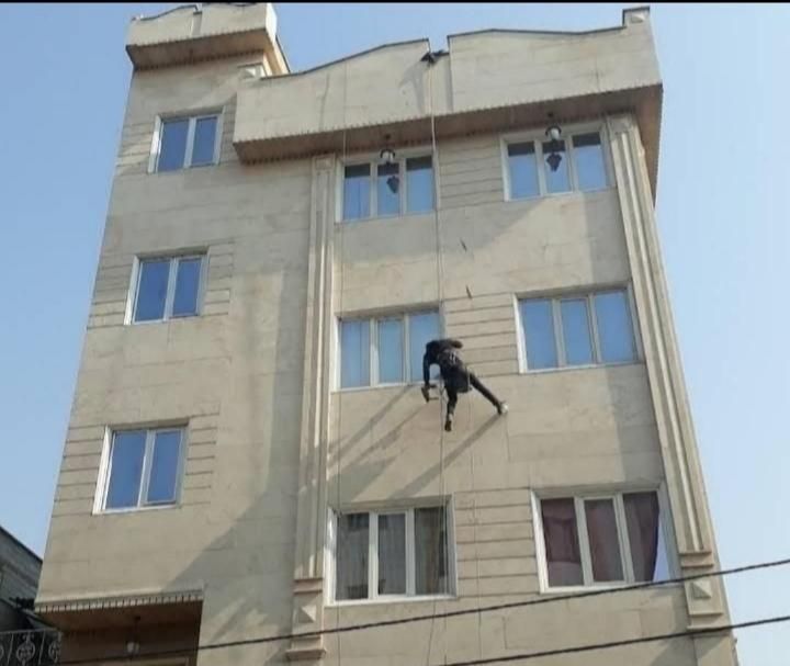 پیچ ورولپلاک رول پلاک کردن سنگ نما با طناب راپل|خدمات پیشه و مهارت|شهریار, شهریار|دیوار