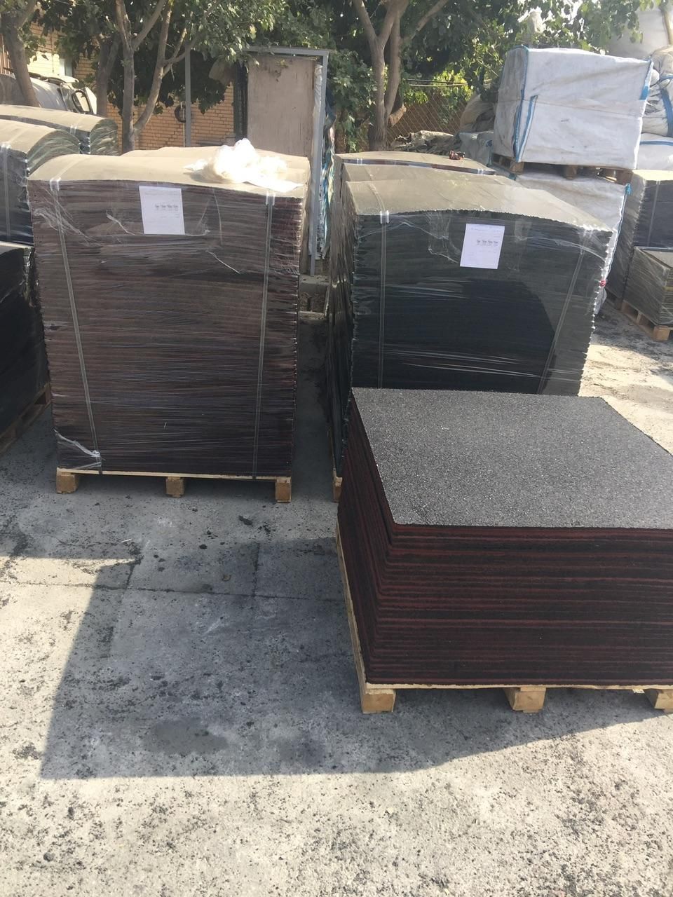 زیرانداز باشگاه بدنسازی گرانول و گرانولی پارکی|تجهیزات ورزشی|تهران, آبشار تهران (دریاچه)|دیوار