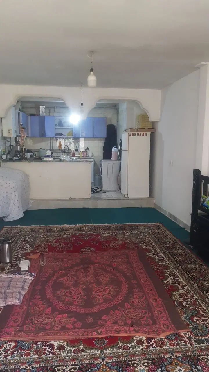 یک سوئیت ۴۰ متری واقع در خیابان چشمه رودهن|اجارهٔ آپارتمان|رودهن, |دیوار