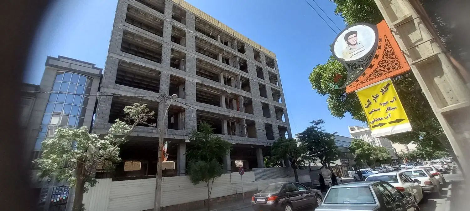 کارگر ساختمانی بلد باشه با بالابر کار کنه|استخدام معماری، عمران و ساختمانی|اراک, |دیوار