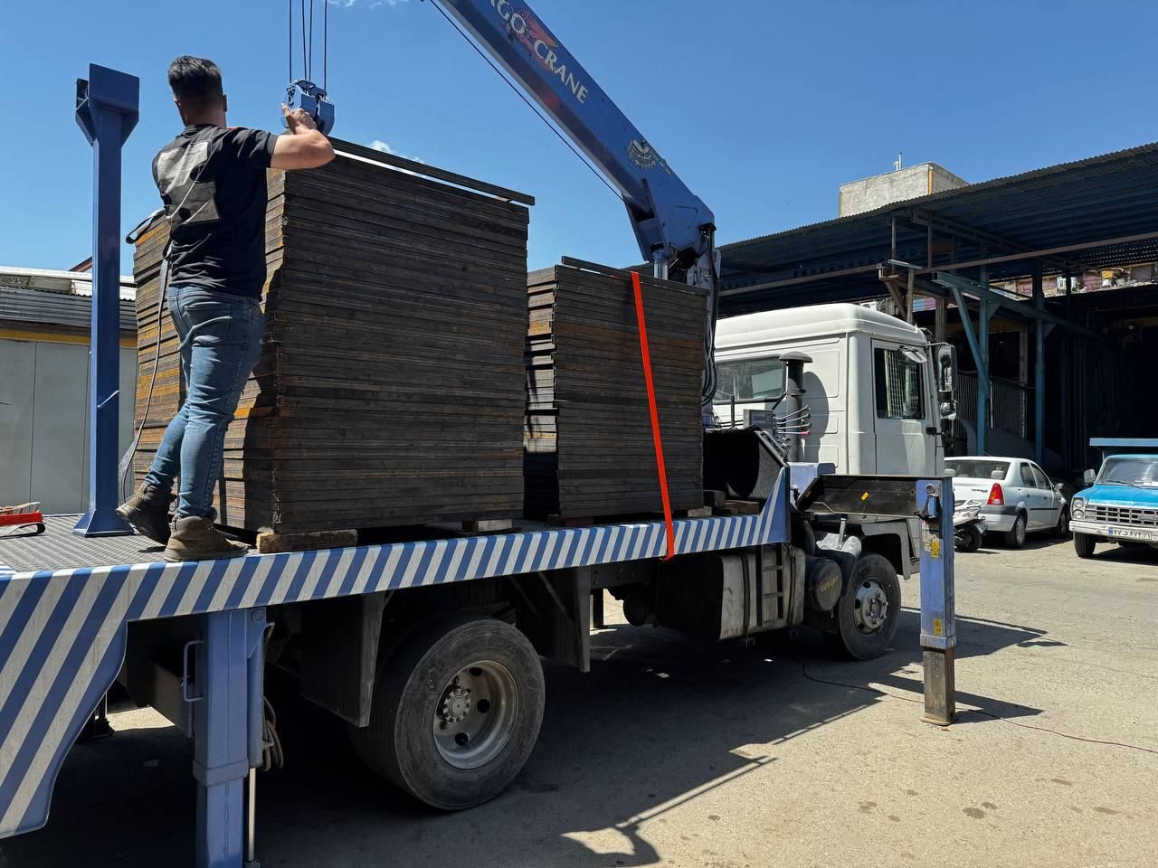 اجاره جرثقیل۳تن۵تن ۱۰تن ۲۰تن (پاکدشت،تهران و حومه|خدمات حمل و نقل|تهران, شریف‌آباد|دیوار