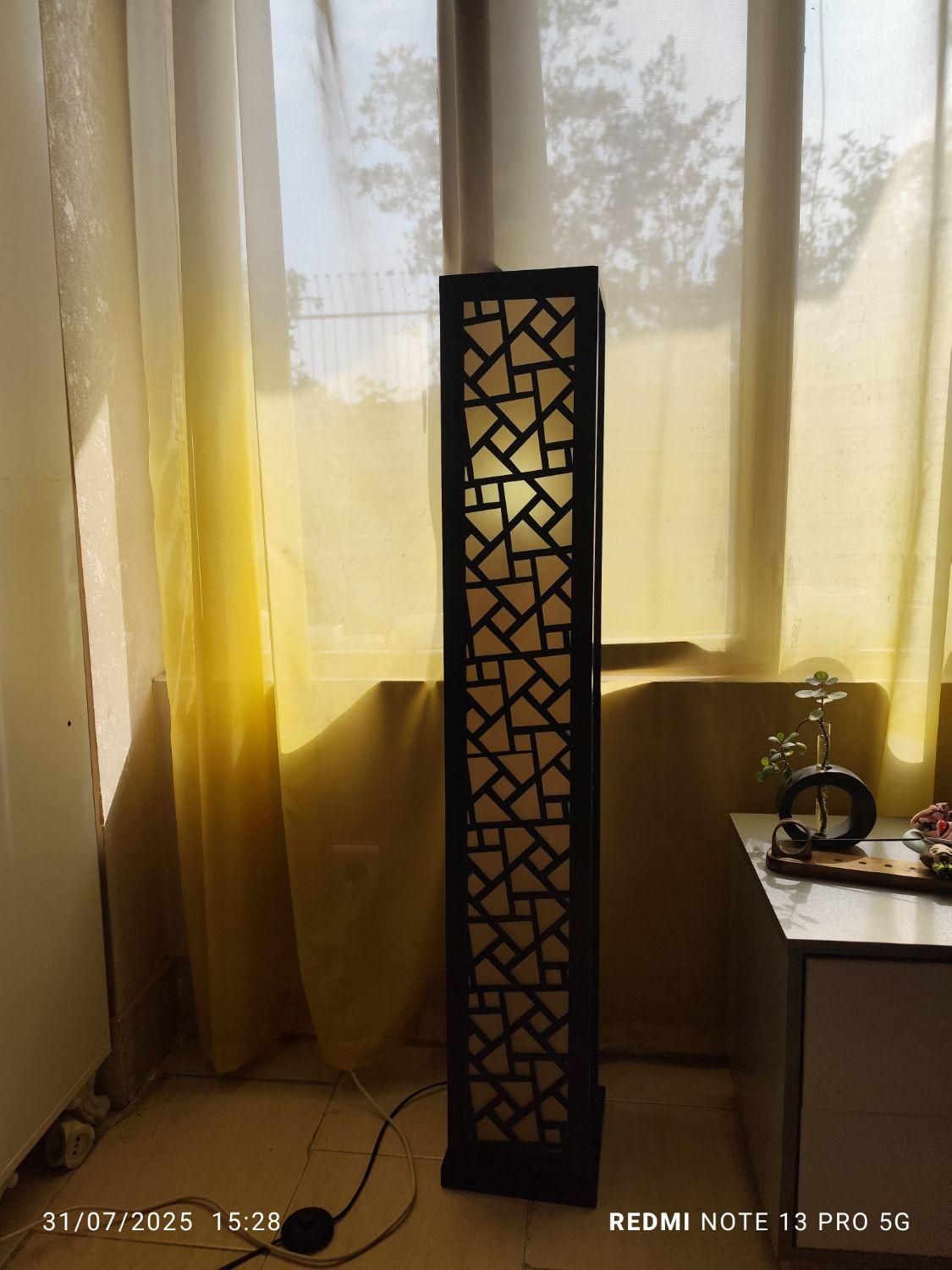 اباژور چراغ خواب|چراغ خواب و آباژور|اصفهان, روشن‌دشت|دیوار