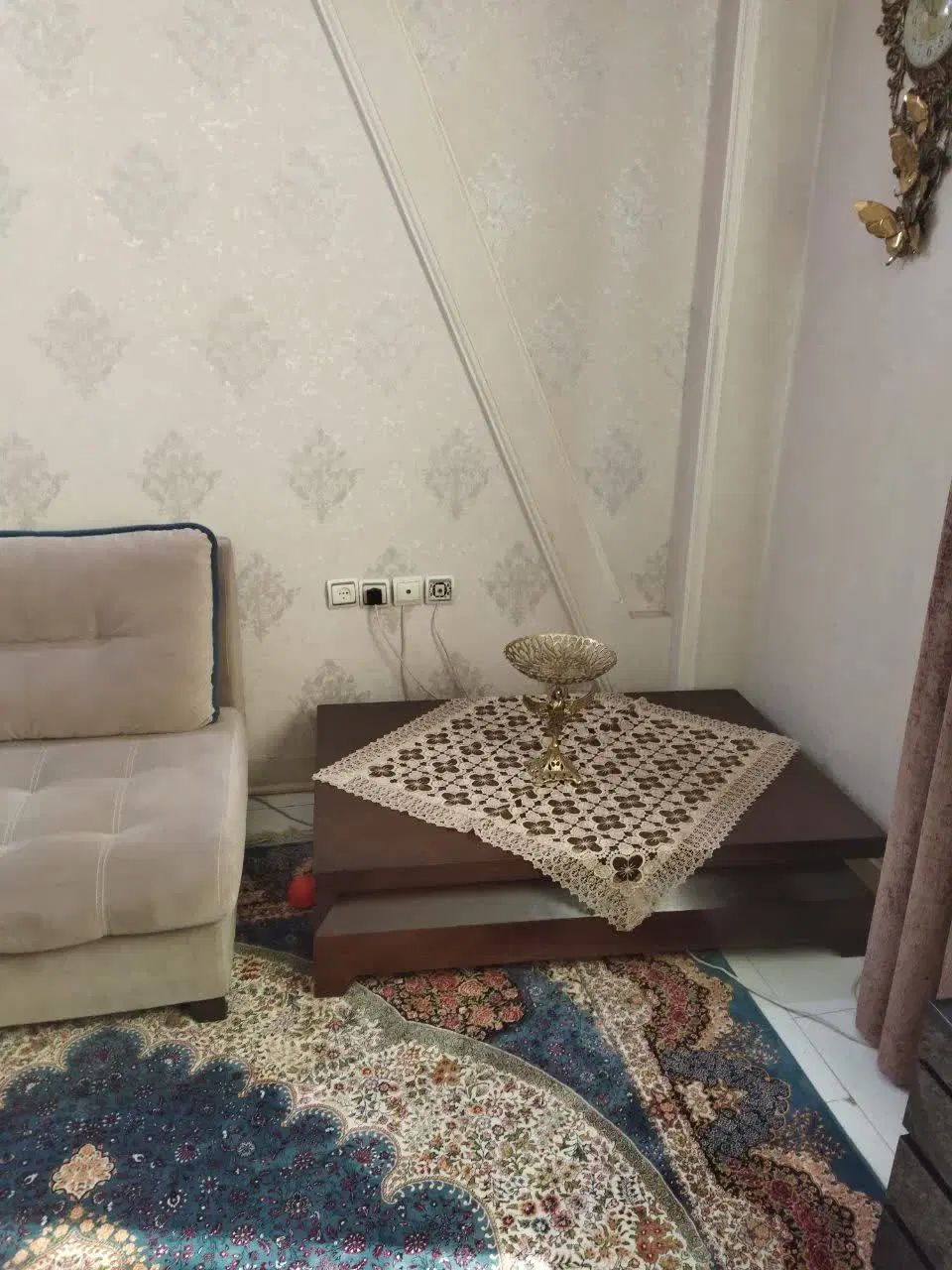 سوفا و میز جلوی مبل|مبلمان خانگی و میز عسلی|تهران, خرمشهر|دیوار