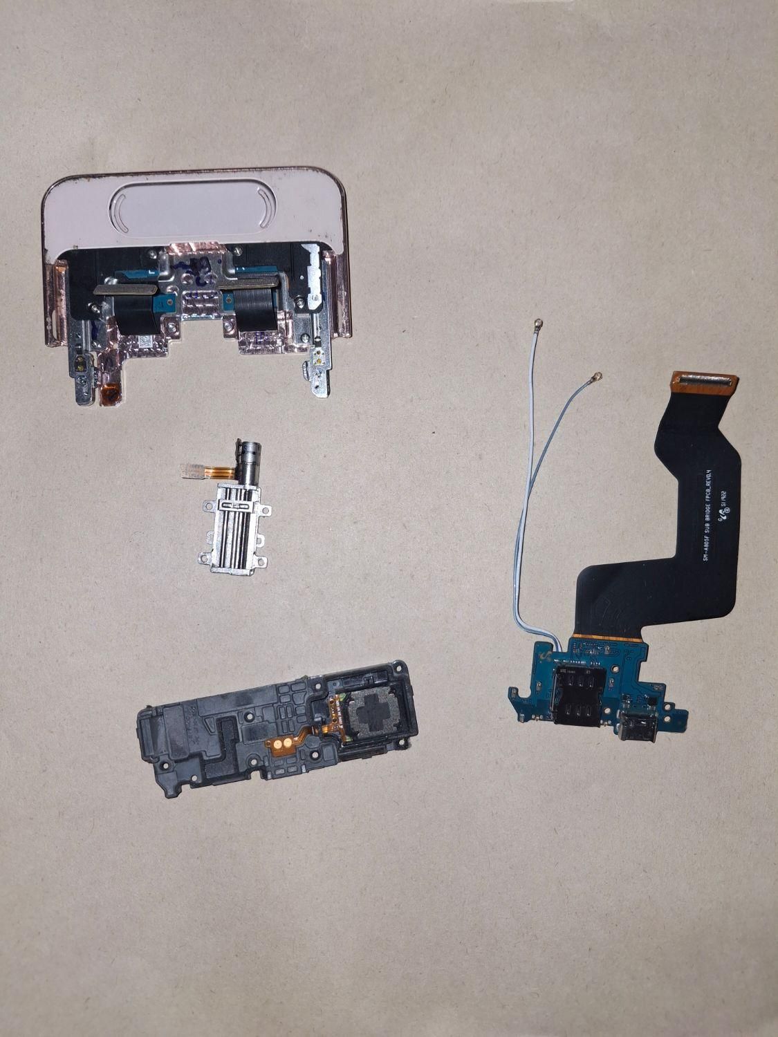 سامسونگ Galaxy A80 با حافظهٔ ۱۲۸ گیگابایت|موبایل|تهران, باغ فیض|دیوار