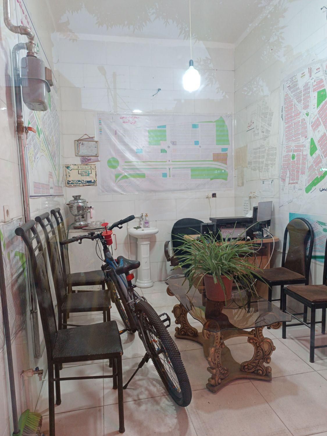 فروش مغازه 12 متری در خیابان برق|فروش مغازه و غرفه|میانه, |دیوار