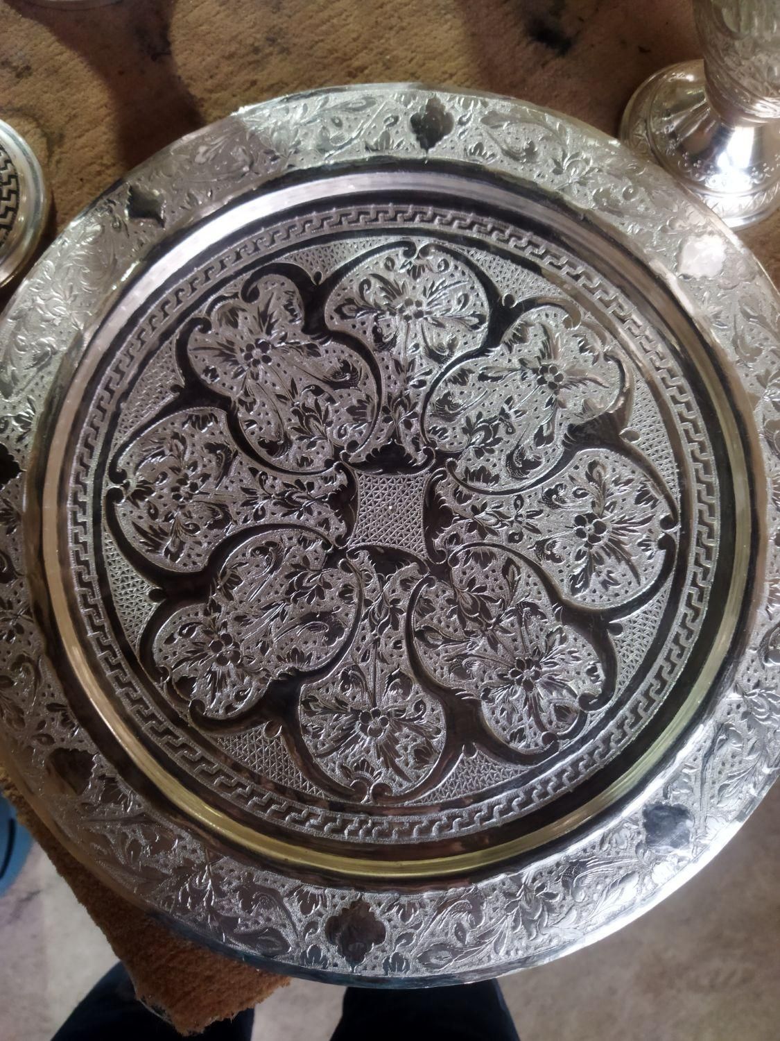 سینی قلمزنی شده|صنایع دستی و سایر لوازم تزئینی|اصفهان, شهرستان|دیوار